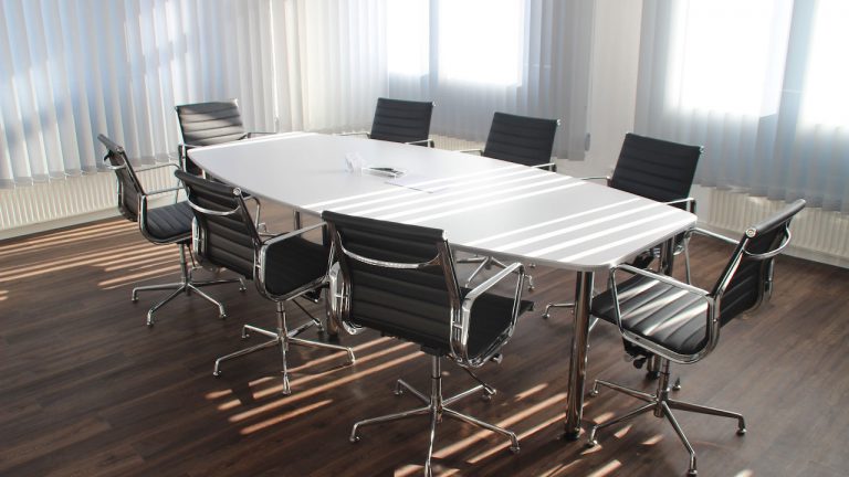 chairs-daylight-designer-empty-416320